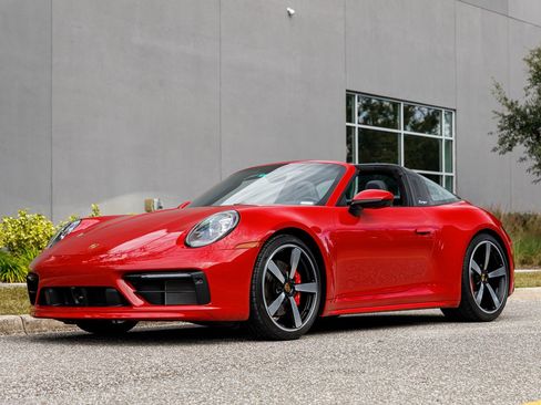 Used 2024 Porsche 911 Targa 4S image 24