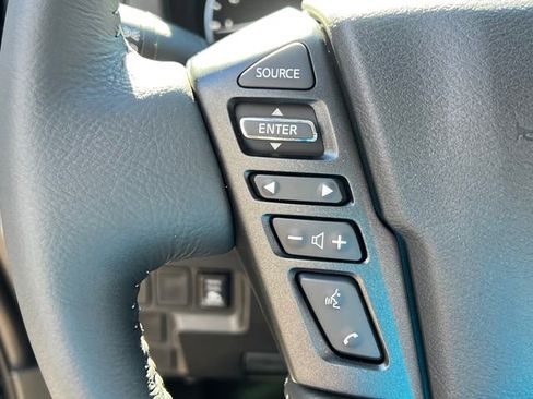 New 2025 Nissan Frontier SV w/ SV Convenience Package image 13