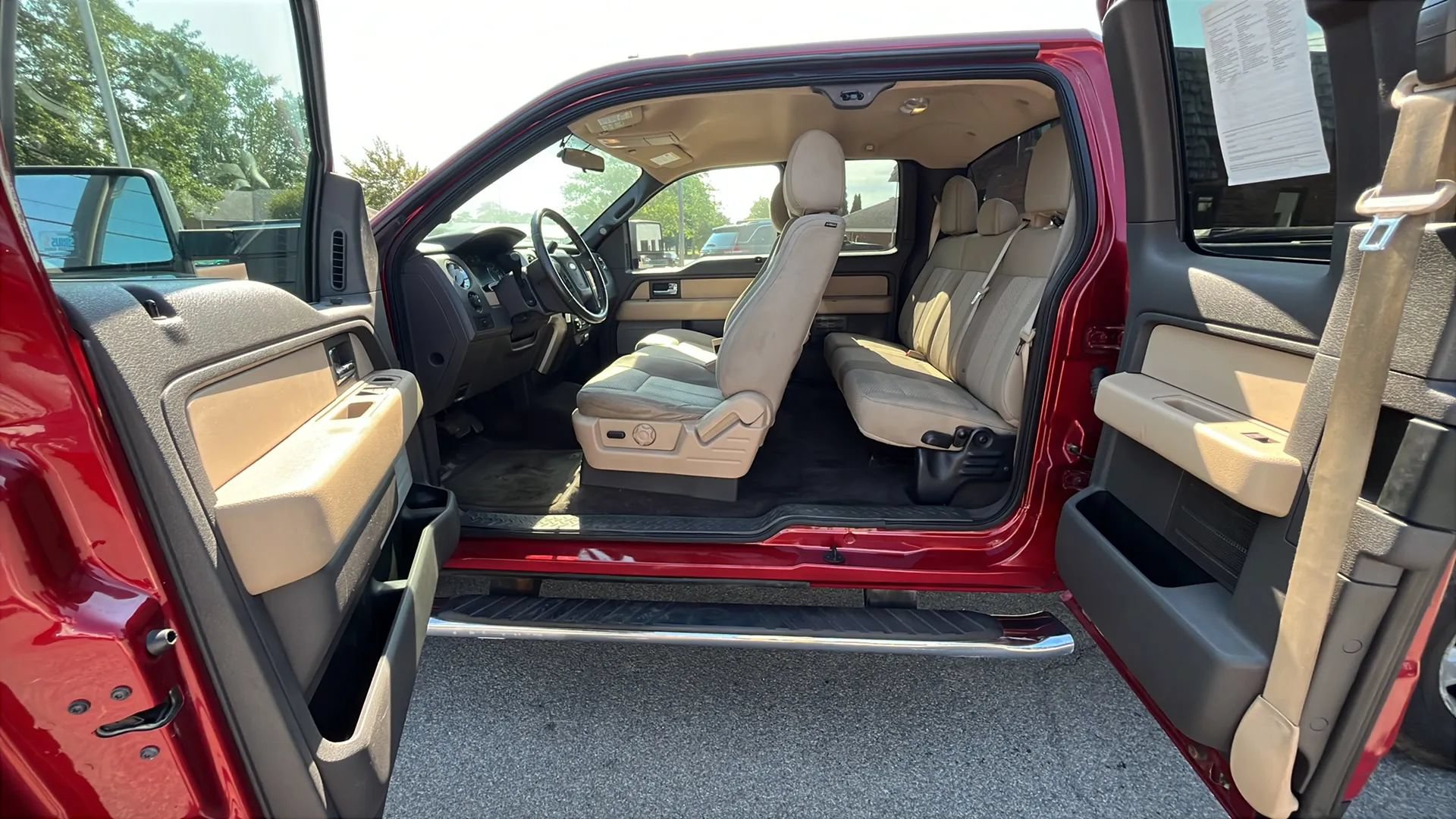 Used 2014 Ford F150 XLT w/ Equipment Group 301A Mid AWD/4WD image 6