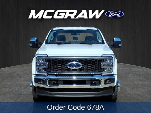 Certified 2026 Ford F450 Lariat w/ Chrome Package AWD/4WD image 3