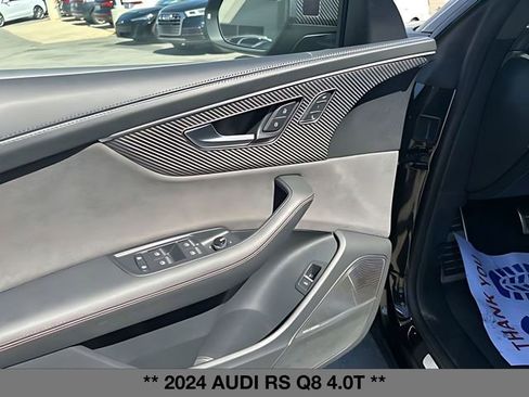 Used 2024 Audi RS Q8 AWD/4WD image 27