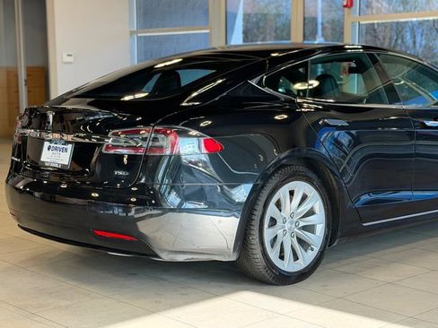 Used 2018 Tesla Model S 75D AWD/4WD image 11