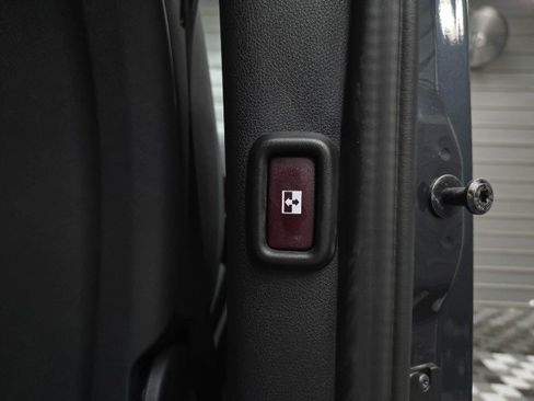 Used 2024 Mercedes-Benz Sprinter 3500 image 14