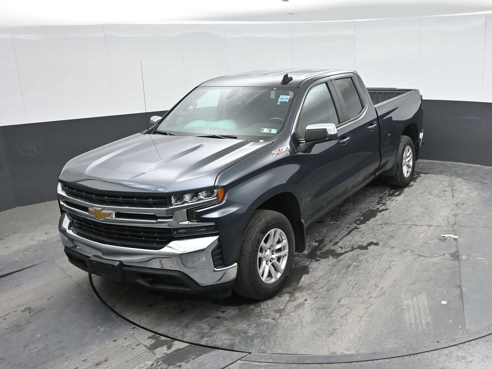 Used 2019 Chevrolet Silverado 1500 LT w/ All-Star Edition AWD/4WD image 16