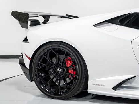 Used 2020 Lamborghini Huracan EVO AWD/4WD image 42