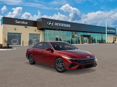 New 2026 Hyundai Elantra Blue image 2