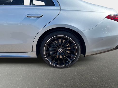 New 2026 Mercedes-Benz S 500 4MATIC image 10