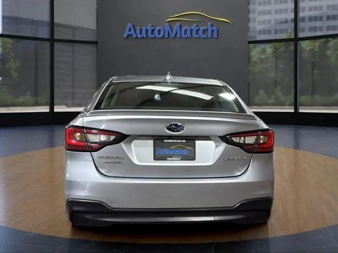 Used 2021 Subaru Legacy Premium image 7