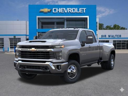 New 2026 Chevrolet Silverado 3500 LT AWD/4WD image 7