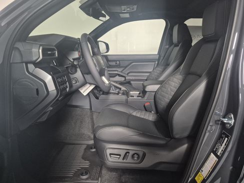 New 2026 Toyota 4Runner Limited AWD/4WD image 15