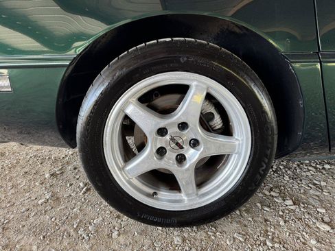 Used 1994 Chevrolet Corvette Coupe RWD image 25