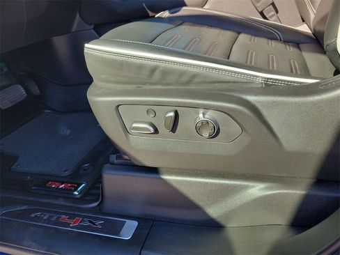 Used 2024 GMC Sierra 1500 AT4X image 25