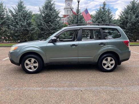 Used 2011 Subaru Forester 2.5X AWD/4WD image 22