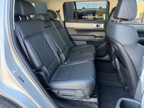 Used 2025 Hyundai Santa Fe SEL image 30