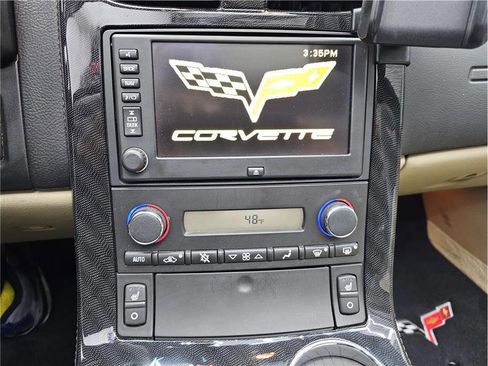 Used 2011 Chevrolet Corvette Grand Sport w/ Preferred Equipment Group image 16