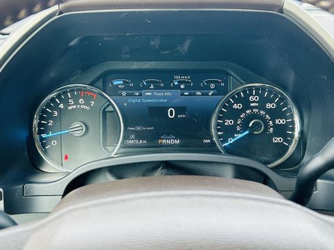 Used 2020 Ford F150 Lariat w/ Trailer Tow Package image 19