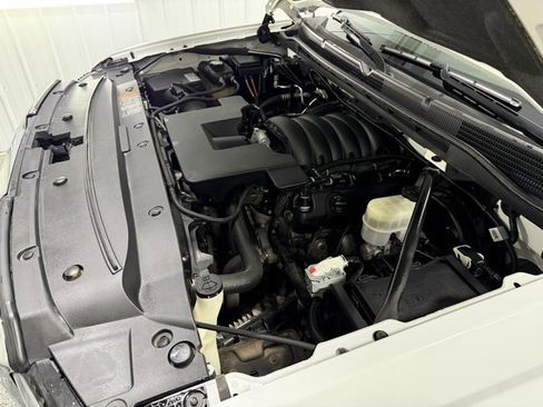 Used 2019 GMC Sierra 1500 SLE w/ SLE Value Package image 24