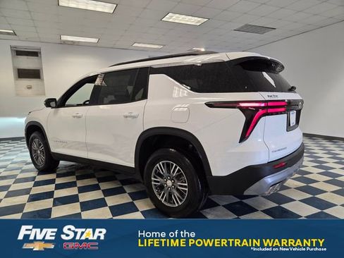 New 2026 Chevrolet Traverse LT FWD image 5