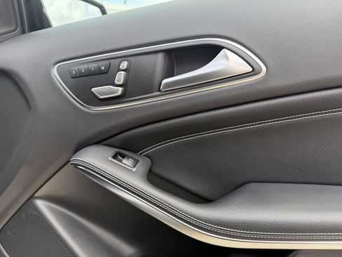 Used 2019 Mercedes-Benz GLA 250 image 27