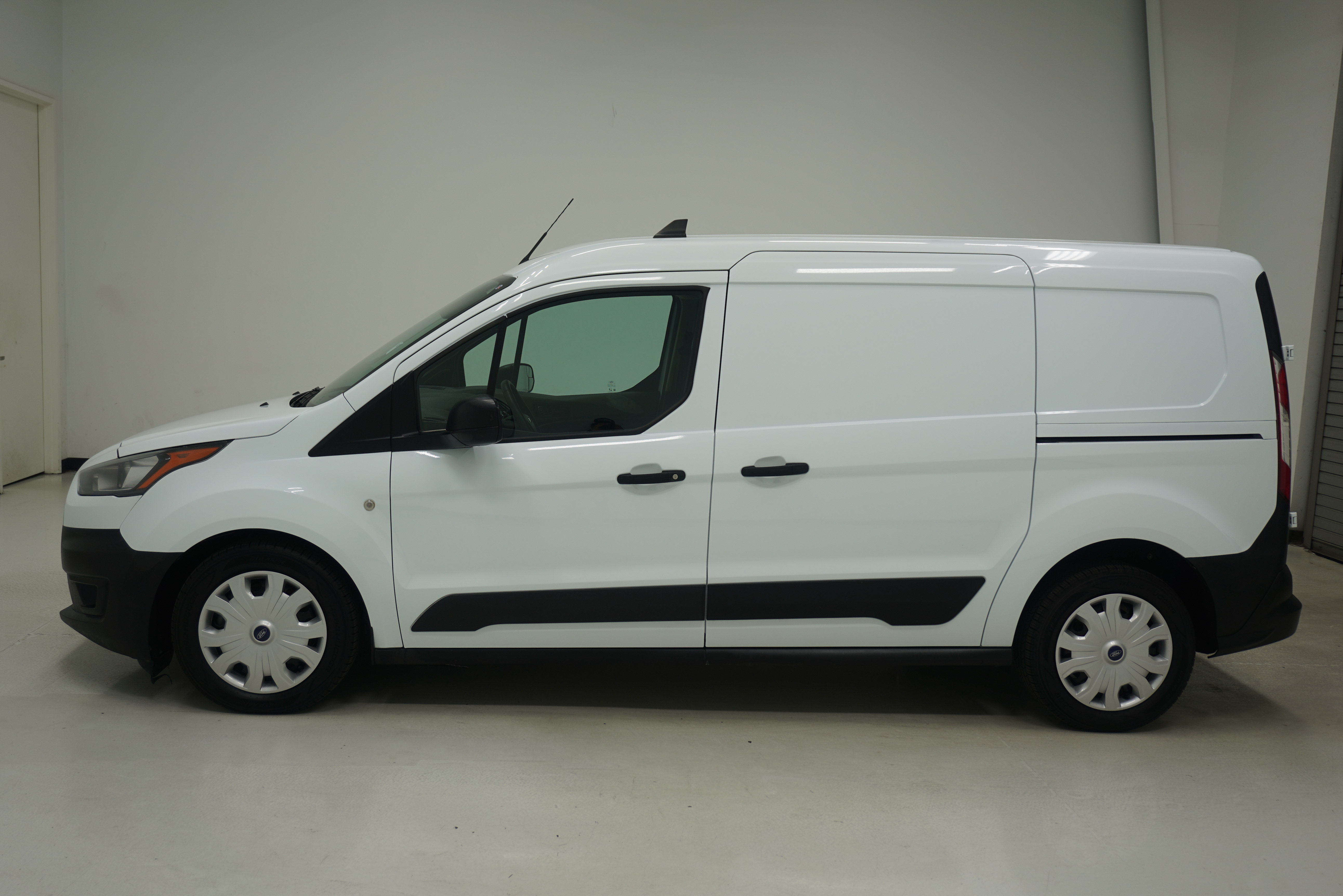 Used 2022 Ford Transit Connect XL FWD image 7