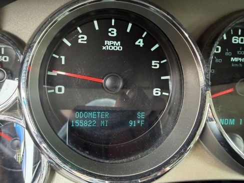 Used 2009 GMC Sierra 2500 SLE w/ Convenience Package AWD/4WD image 14