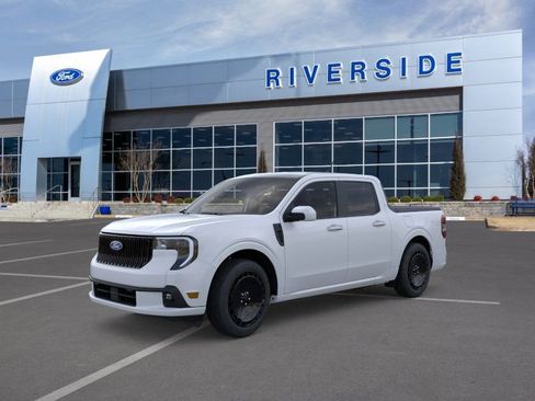 New 2026 Ford Maverick Lobo image 2