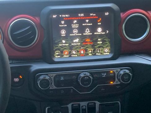 Used 2023 Jeep Wrangler Unlimited Rubicon AWD/4WD image 18