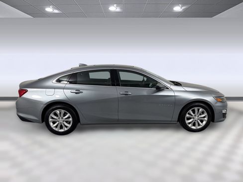 Used 2024 Chevrolet Malibu LT FWD image 8
