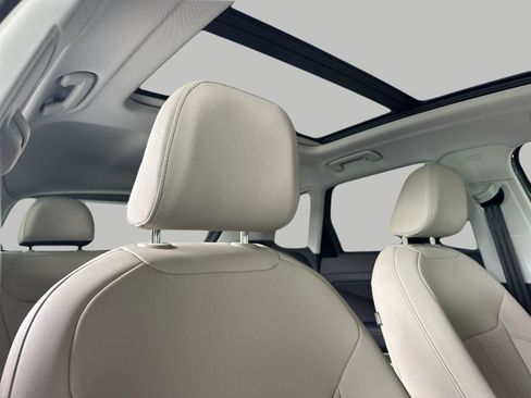 New 2026 Audi Q3 quattro 2.0T image 16