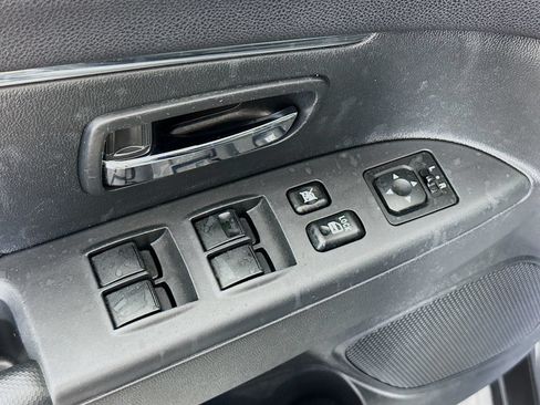 Used 2020 Mitsubishi Outlander Sport ES FWD image 17