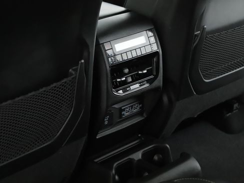 Used 2021 Jeep Grand Cherokee L Limited AWD/4WD image 7