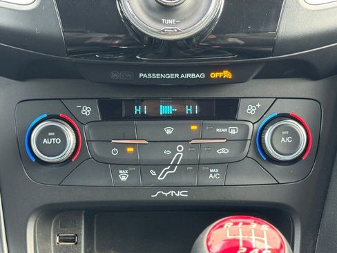 Used 2015 Ford Focus ST w/ Equipment Group 401A image 13