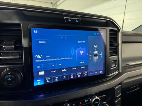 Used 2025 Ford F450 Platinum w/ FX4 Off-Road Package image 28