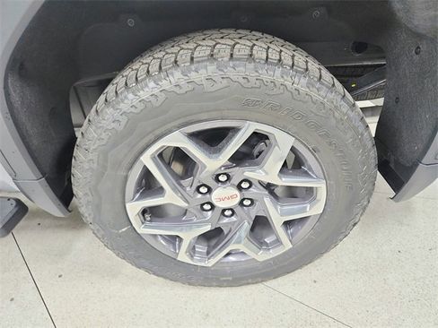 New 2026 GMC Sierra 1500 SLT w/ SLT Premium Plus Package image 58