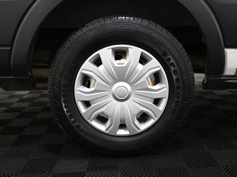 Used 2015 Ford Transit 150 130 Low Roof RWD image 24