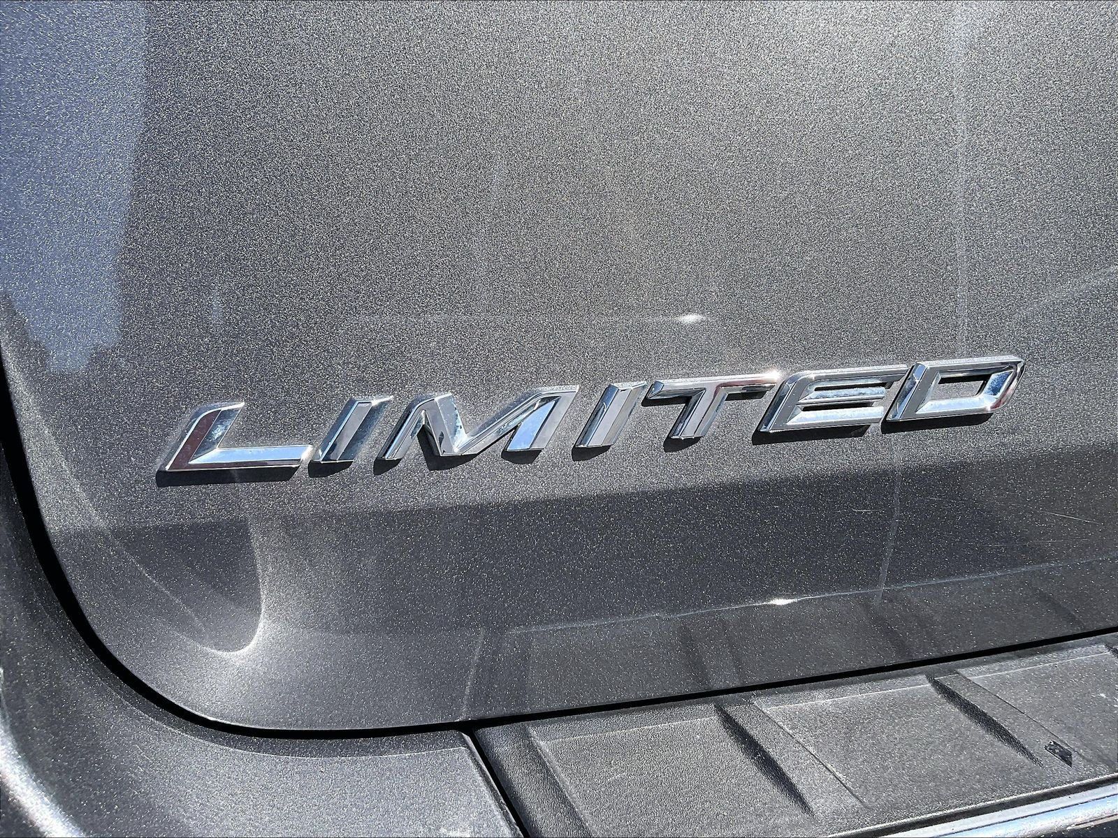 Used 2023 Ford Explorer Limited RWD image 30