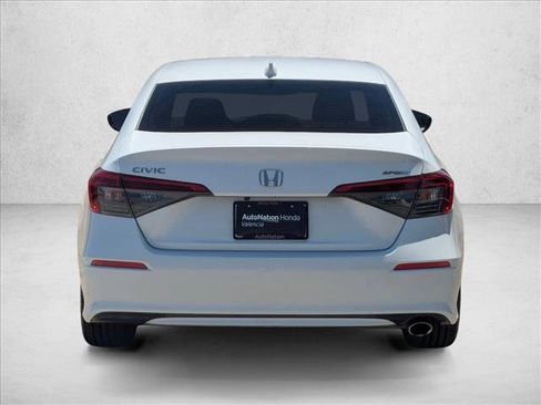 Used 2022 Honda Civic Sport image 7