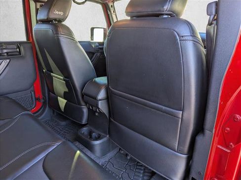 Used 2017 Jeep Wrangler Freedom Edition image 26