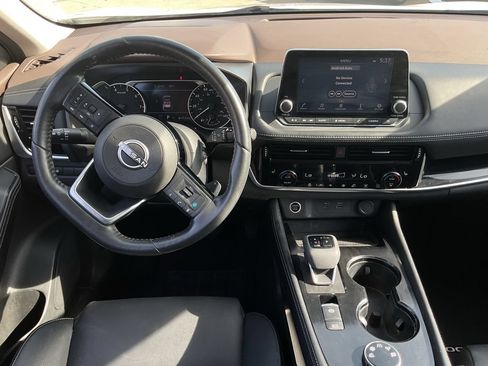 Certified 2023 Nissan Rogue SL AWD/4WD image 11