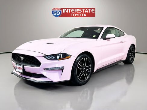 Used 2022 Ford Mustang Premium RWD image 3