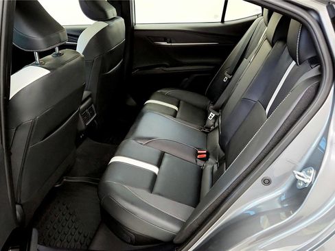 Certified 2025 Toyota Camry SE image 24