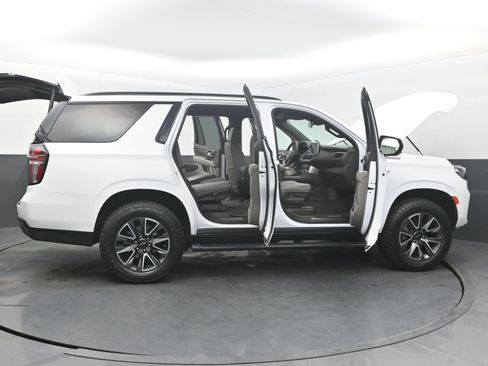 Used 2024 Chevrolet Tahoe Z71 AWD/4WD image 48