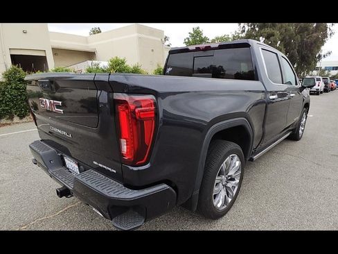 Used 2023 GMC Sierra 1500 Denali AWD/4WD image 5