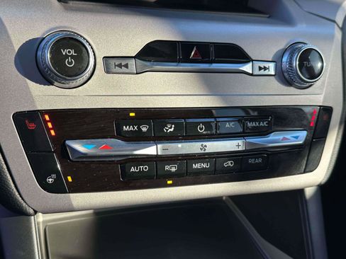 Certified 2023 Ford Explorer XLT w/ Equipment Group 202A image 29