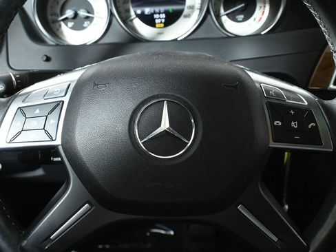Used 2013 Mercedes-Benz C 300 4MATIC Sedan image 19