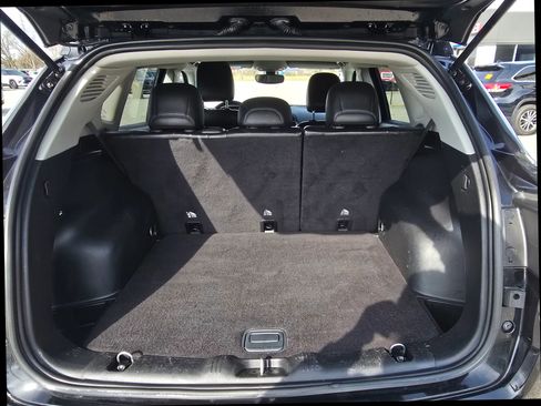 Used 2020 Jeep Compass Limited image 17