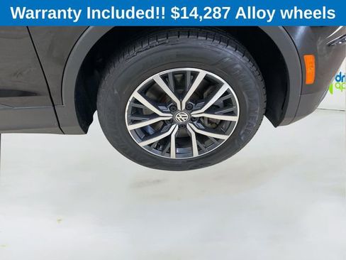 Used 2019 Volkswagen Tiguan SE image 15
