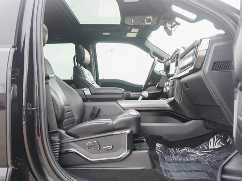 Used 2024 Ford F150 Platinum AWD/4WD image 12
