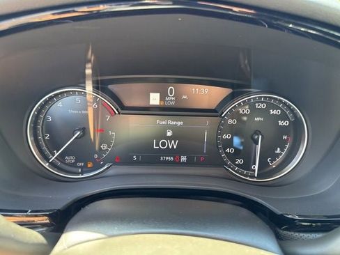 Certified 2023 Cadillac XT5 Premium Luxury AWD/4WD image 12