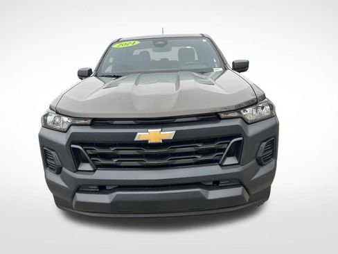 Used 2024 Chevrolet Colorado W/T image 8